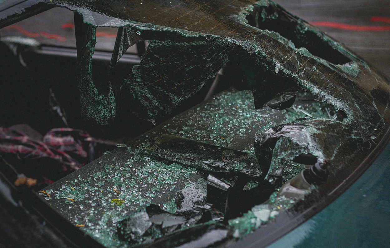 Safety First: Why Prompt Windshield Repair Is Non-Negotiable