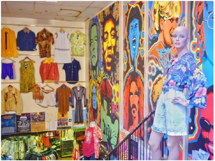 How Shopping in Vintage Clothing Stores Can Inspire Your Personal Style