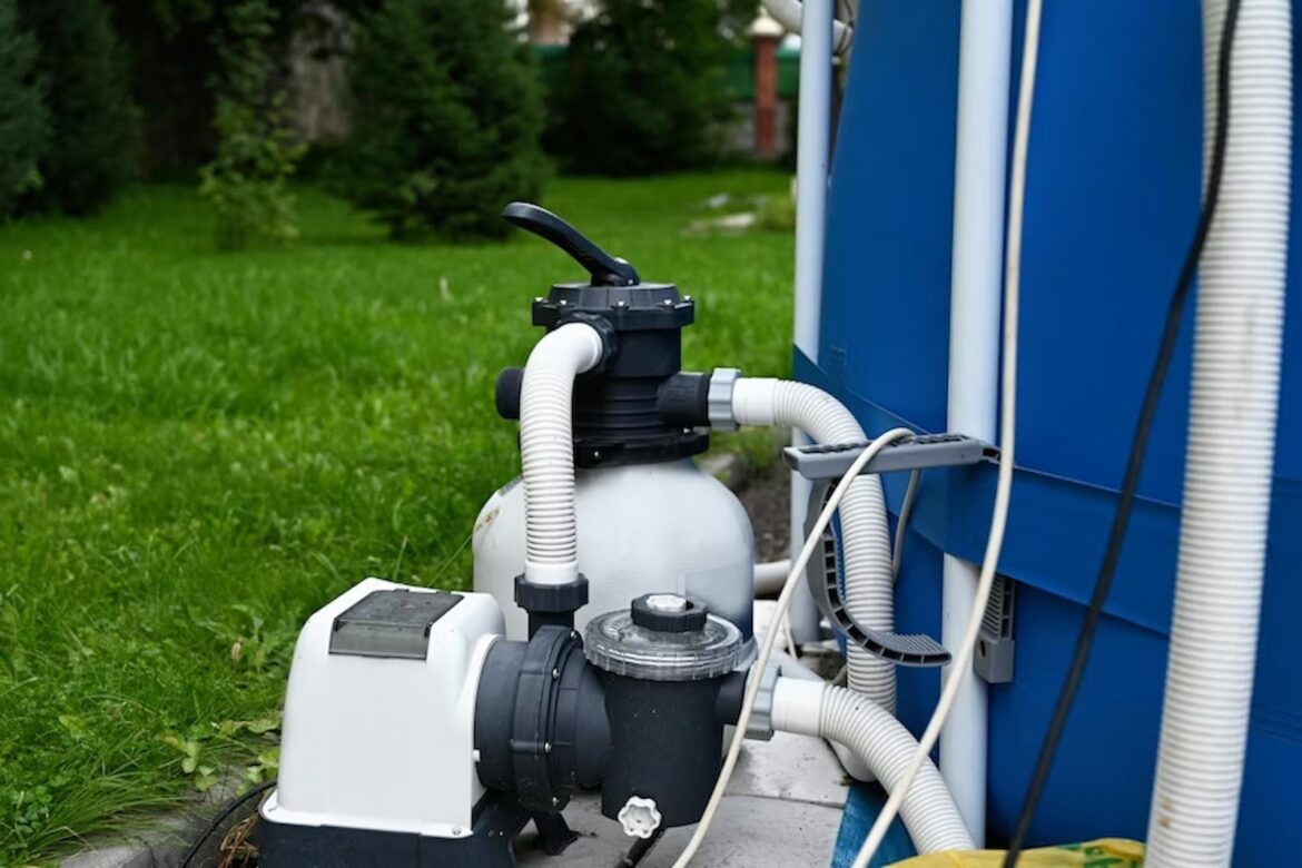 How a Swimming Pool Pump Maintains Clean and Circulated Water
