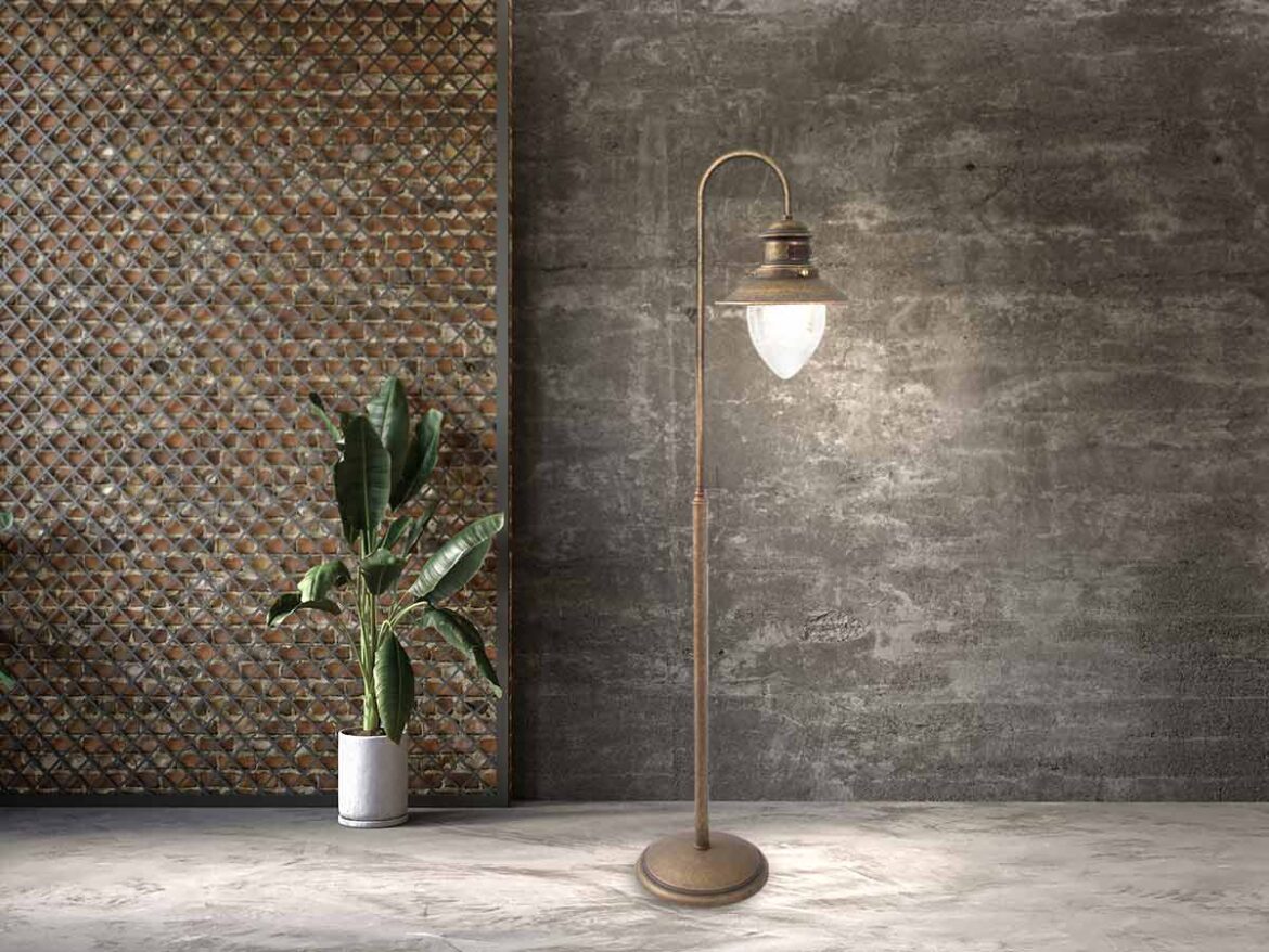 Industrial Style Floor Lamps That Balance Aesthetic and Bright Lighting
